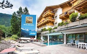 Hotel Donnerhof  4*